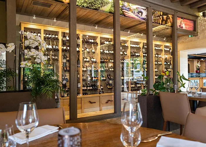 Domaine De Monrecour - Hotel & Restaurant - Proche De Sarlat