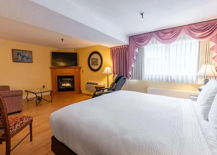 Fireside Inn & Suites Waterville