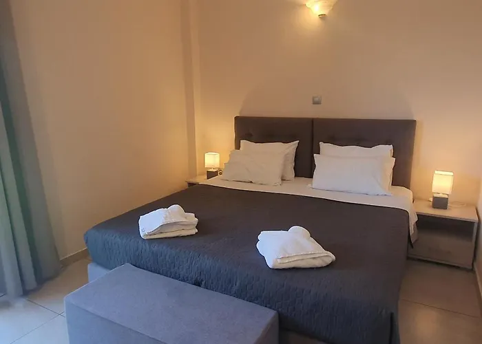 Paleo Inn Hotel