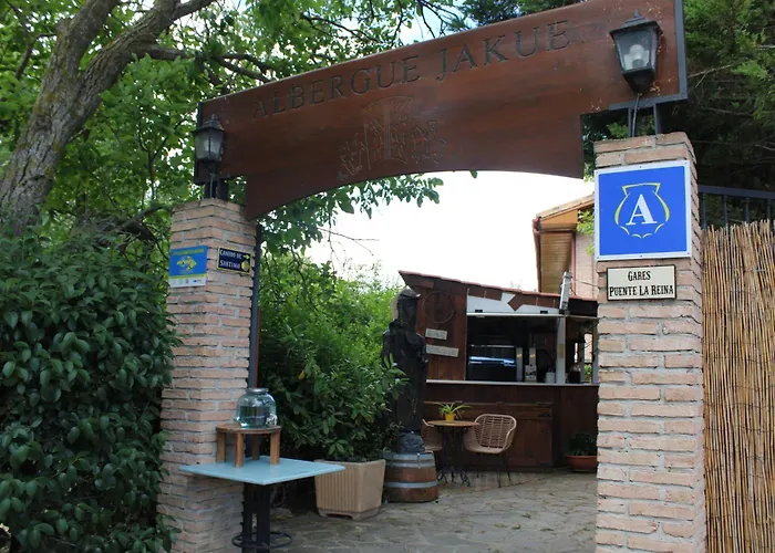 Hotel Jakue