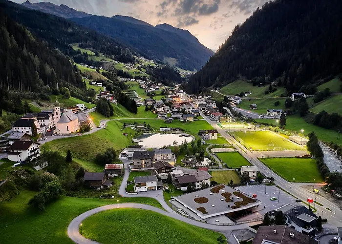Hotel Alpenkoenigin - Alpine Luxury