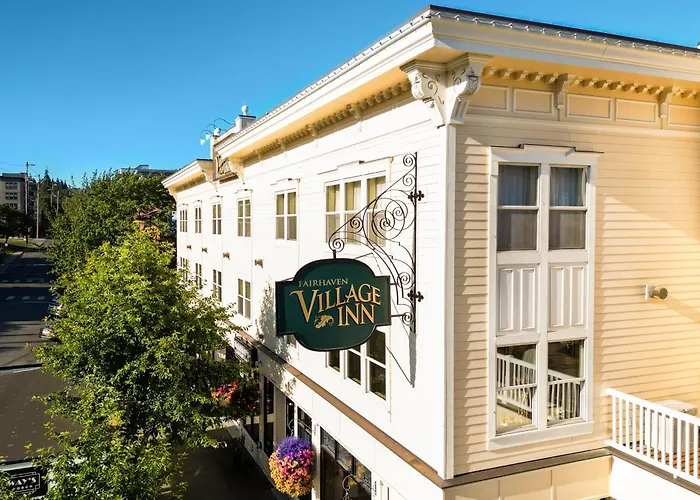 Fairhaven Village Inn