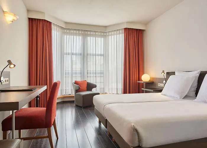 Theater Hotel