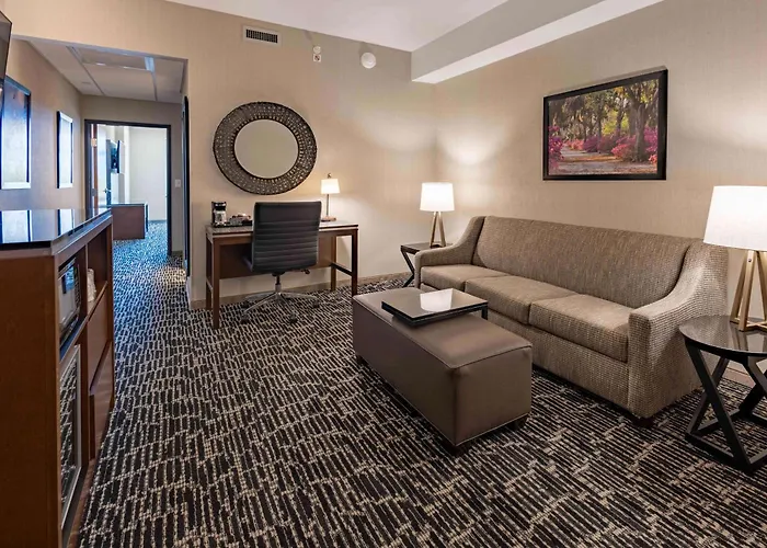 Drury Plaza Hotel Savannah Pooler