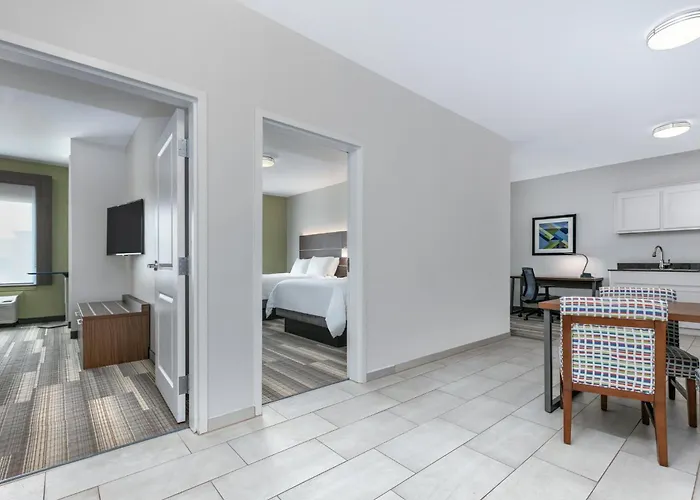 Holiday Inn Express Hotel & Suites Clute-Lake Jackson By Ihg