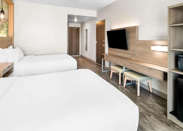 Best Western Plus Settlers Point