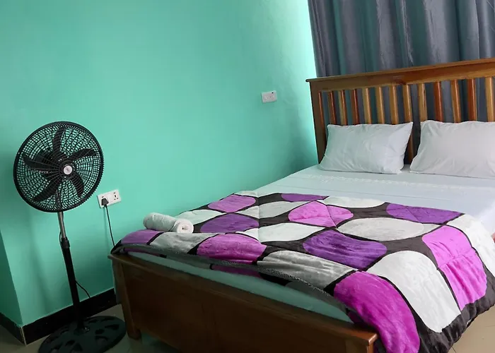 Kilimanjaro Smiley Inn
