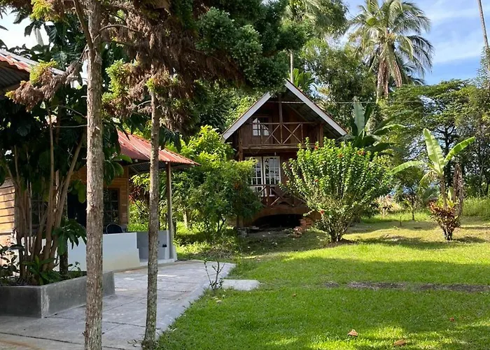 Eka'S Bungalows