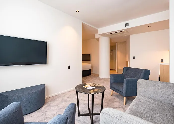 Legacy Airedale Hotel Auckland