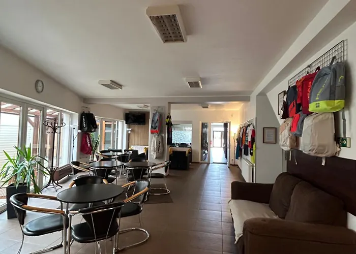Motel R10
