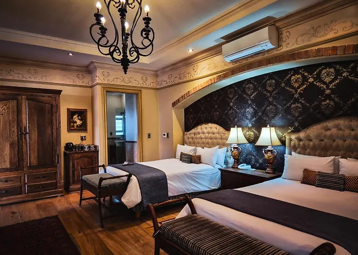 Three Rivers Lodge And Villas
