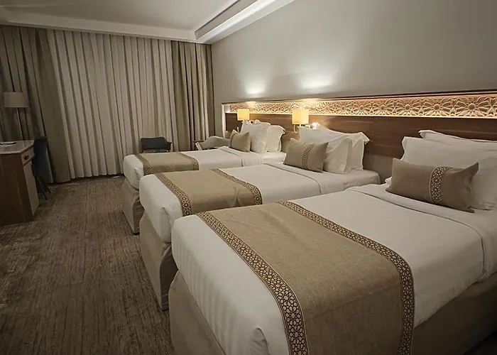 Bosphorus Hotel - Waqf Safi