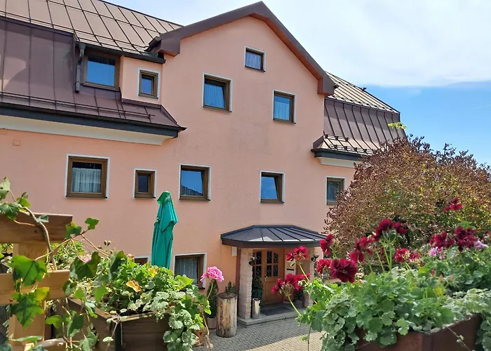 Edelweiß Hotel