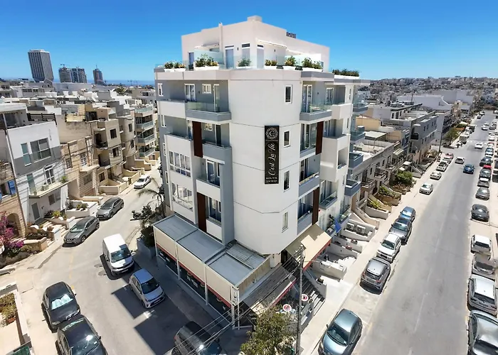 C'Est La Vie Boutik Swieqi