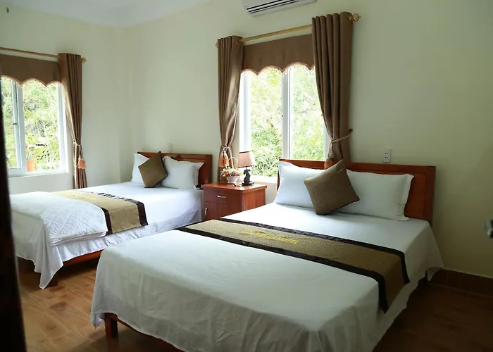 Gold Plus Hotel