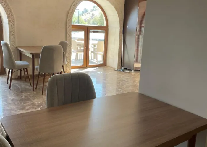 Nemrut Cesme Otel