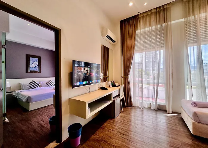 C Y C Heritage Hotel