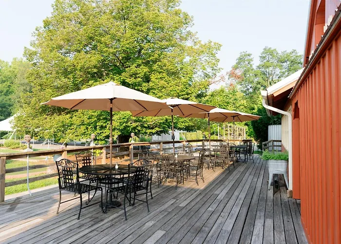 Brown County Inn
