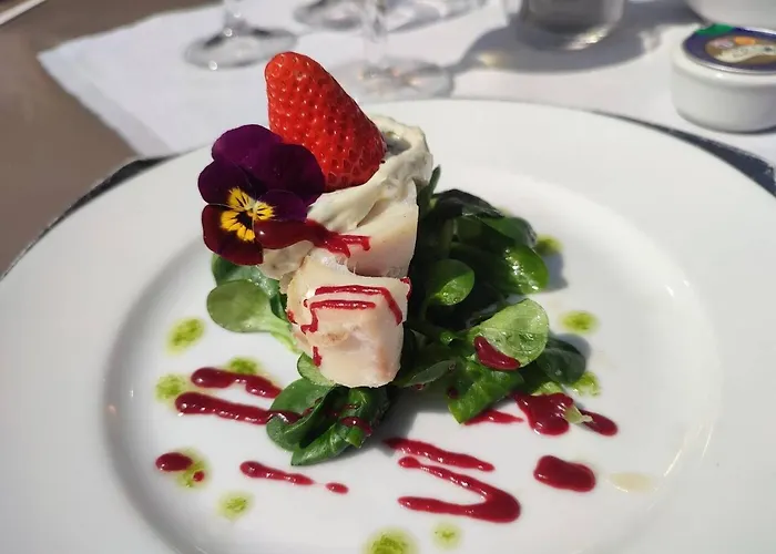 Logis Hotel Restaurant L'Auberge Normande