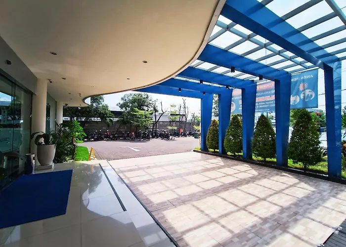 Halogen Hotel Airport Surabaya