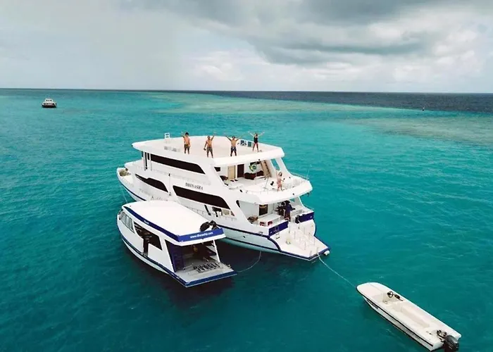 Surf Trip Maldives