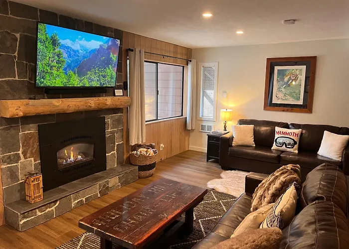 Msrc28 - Cozy Ski Condo - Walk To Canyon - Dog Friendly