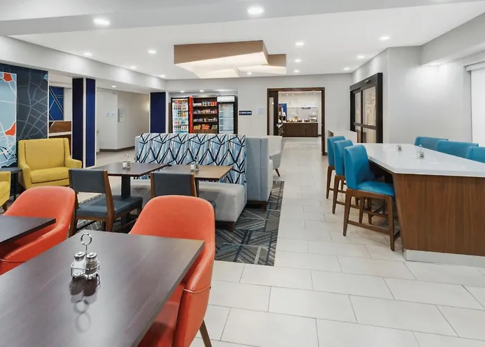 Holiday Inn Express Fremont By Ihg