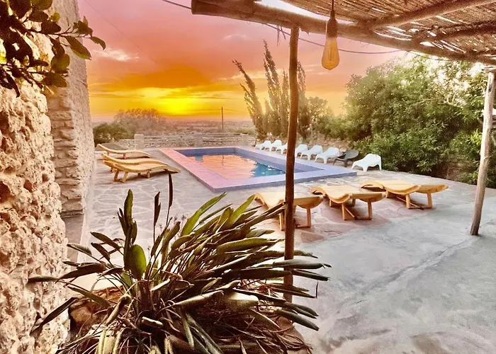 Chill House Surf Camp