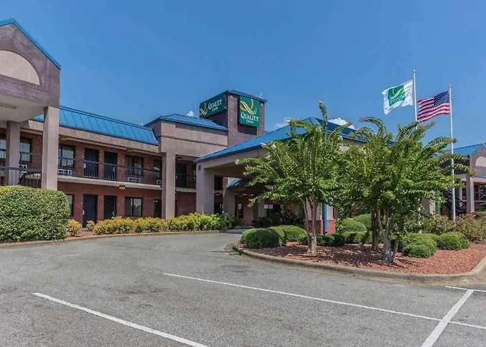 Quality Inn Calera I-65 Exit 231