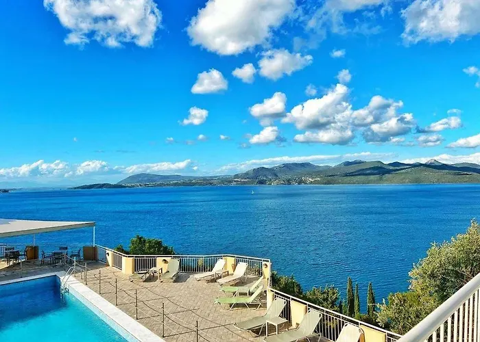 Sunrise Hotel Nikiana Lefkada