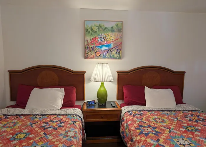 Apple Inn And Suites Cooperstown Area