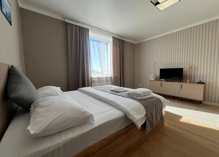 Aish Hotel
