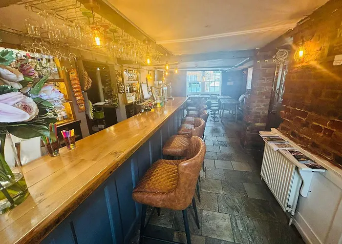 Longs Hotel & Inn