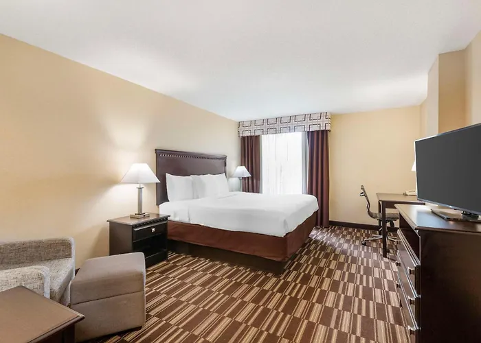 Best Western Plus Victor Inn & Suites