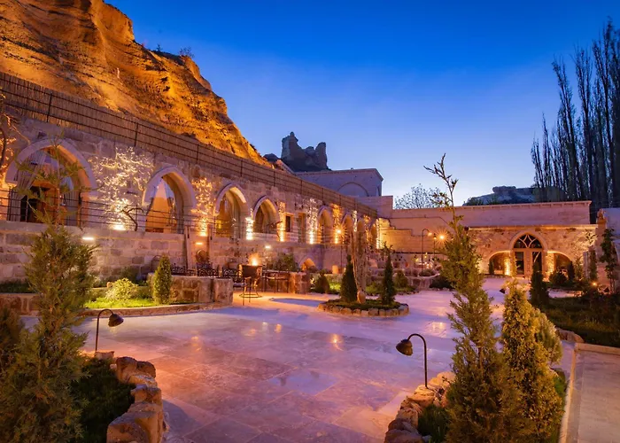 Sur Cave Hotel