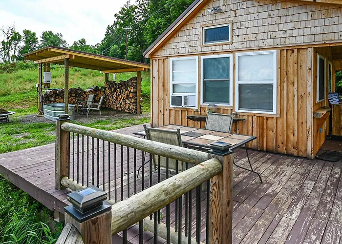 The Cabin At Sunnybrook - Unit C