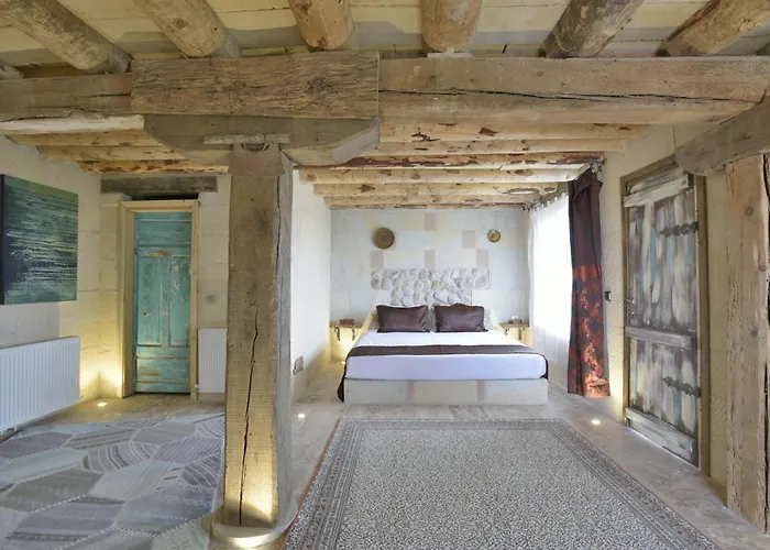 Philosophy Hotel