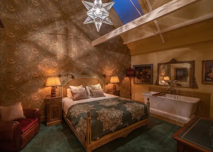 Albero Bedrooms