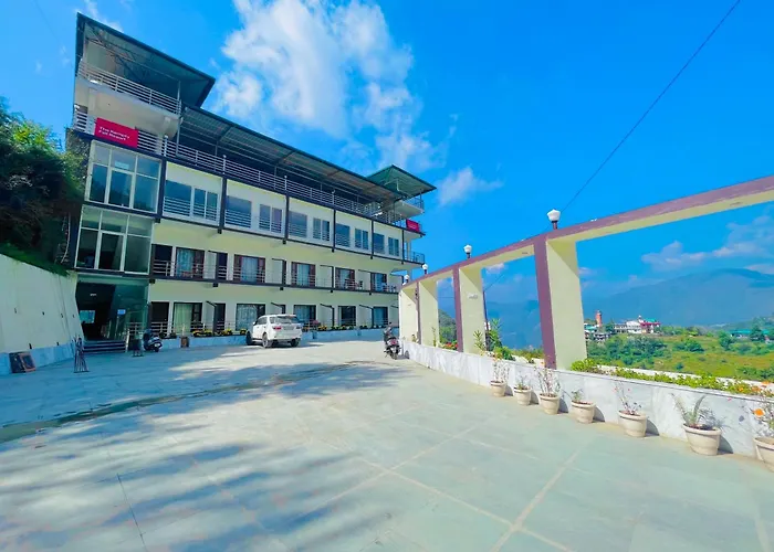 The Kempty Fall Resort, Mussoorie - Lavish & Luxury Stay