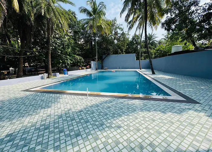 Areca Palms Hotel & Resort