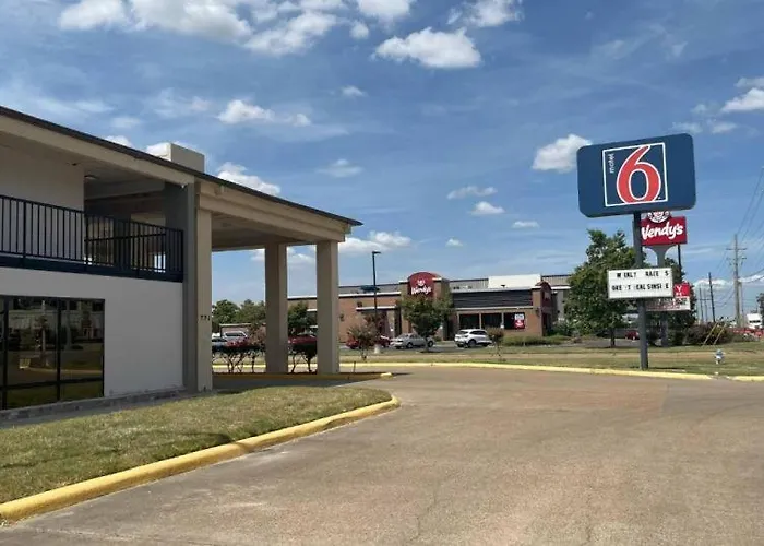 Motel 6