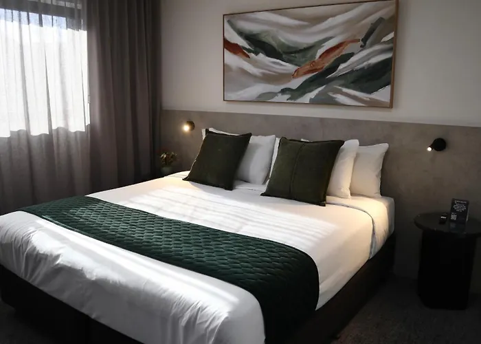 40 On Marshall Boutique Hotel