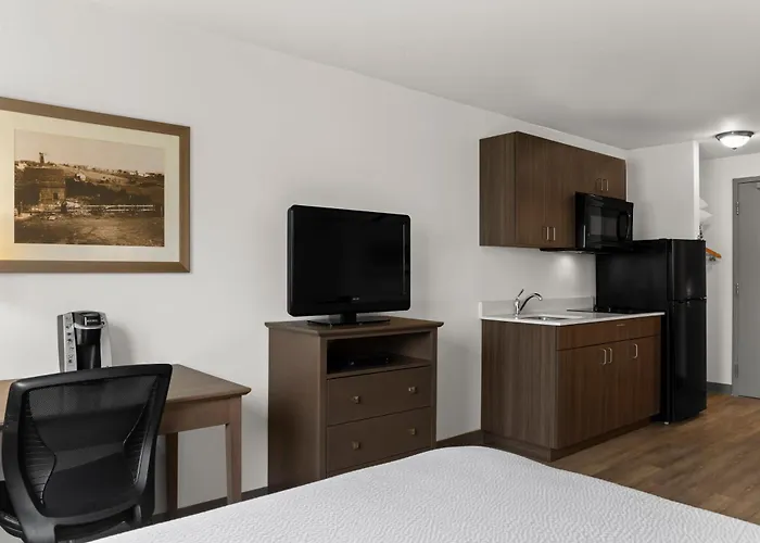 Days Inn by Wyndham Steinbach