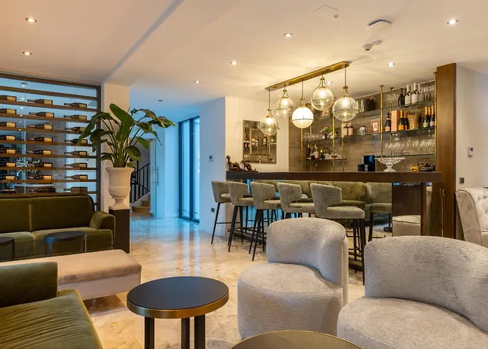 Reea Boutique Hotel