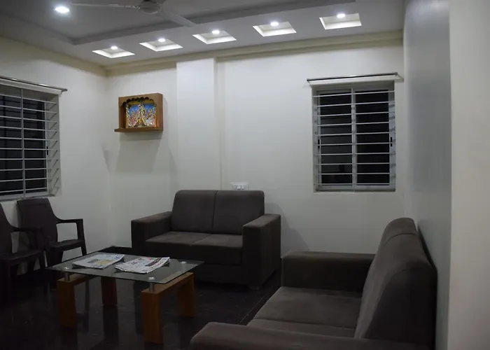 Shrinivas Lodge
