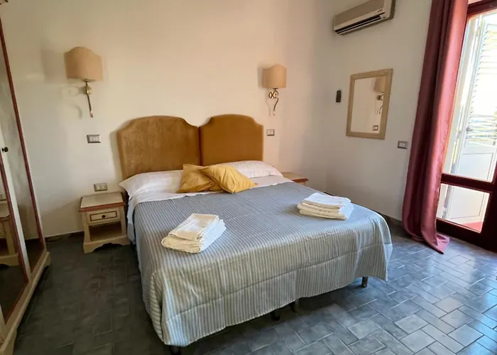 Tc Hotel