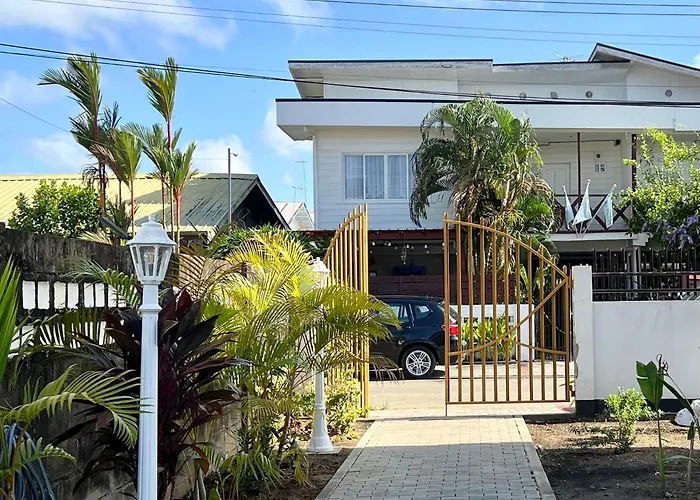 Villa Famiri Boutique Hotel