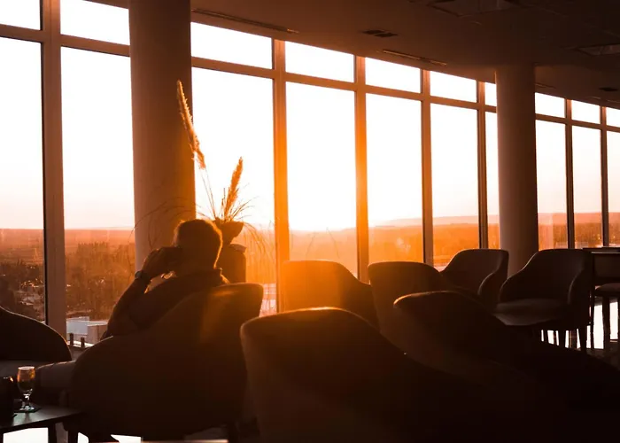 Wenelen Executive Hotel