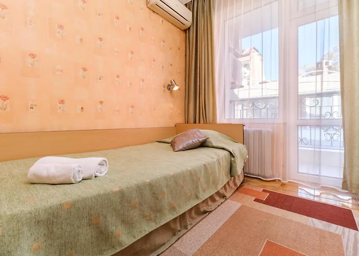 Noviz Hotel