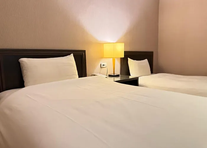 Well Garden Hotel